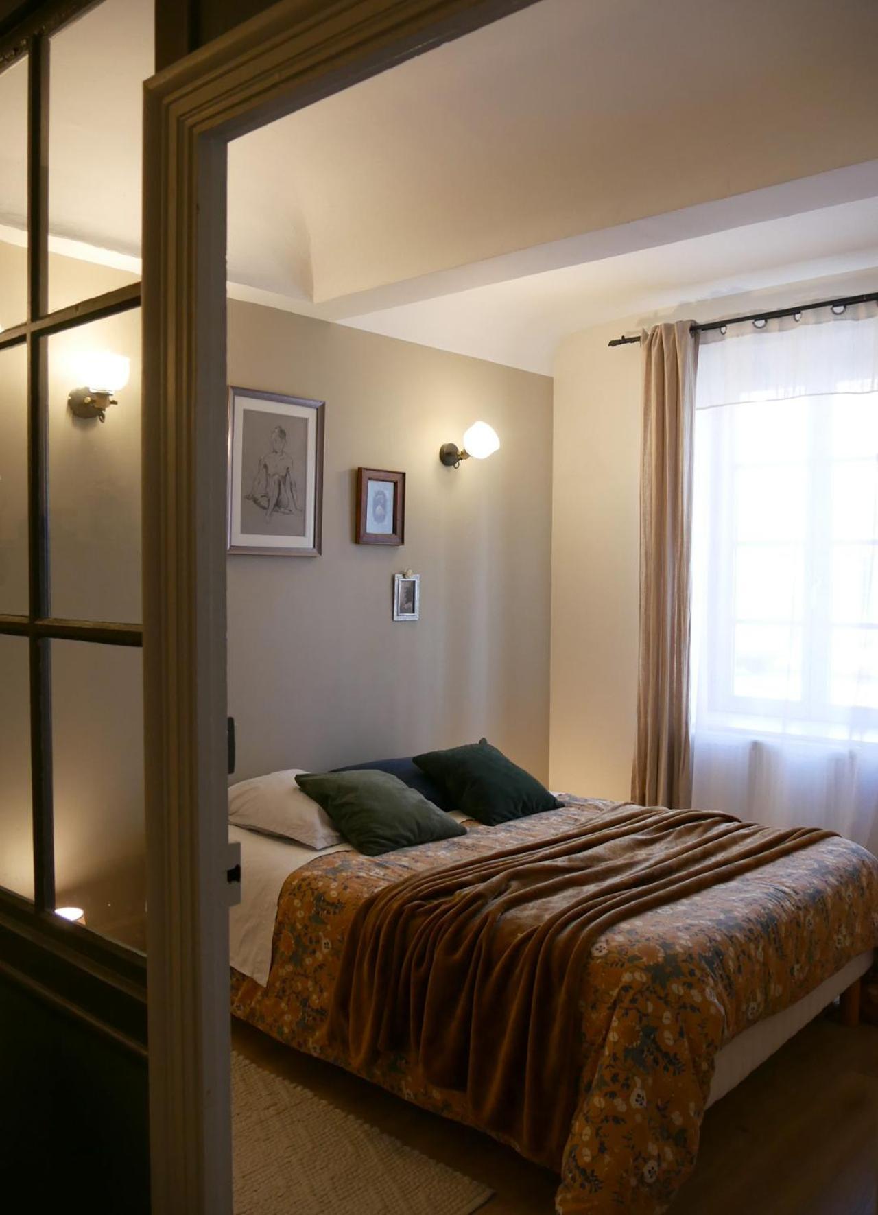 Charmante Suite Independante En Maison De Village Лориол-сюр-Дром Екстериор снимка